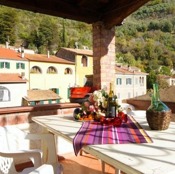 appartamento in vendita a Dolcedo in zona Ripalta