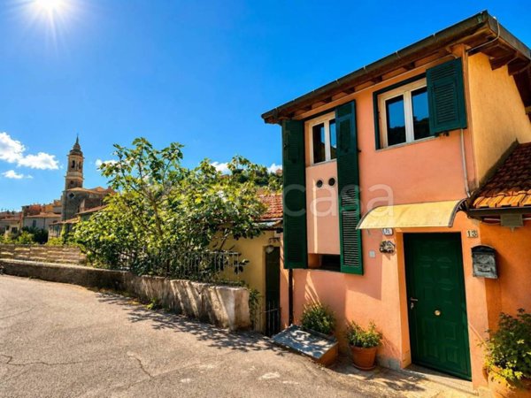 casa indipendente in vendita a Dolcedo in zona Ripalta