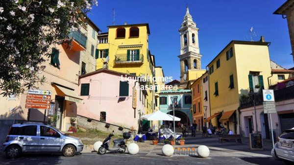 appartamento in vendita a Dolcedo in zona Ripalta