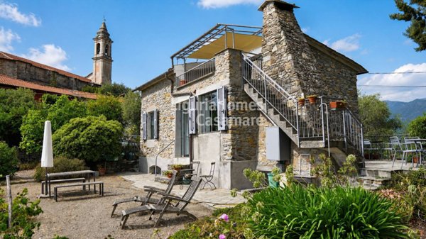 casa indipendente in vendita a Dolcedo in zona Ripalta