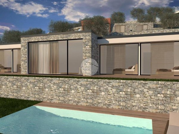 terreno edificabile in vendita ad Imperia in zona Porto Maurizio