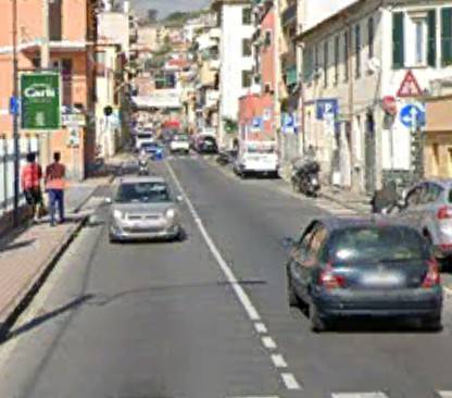 negozio in vendita ad Imperia in zona Oneglia