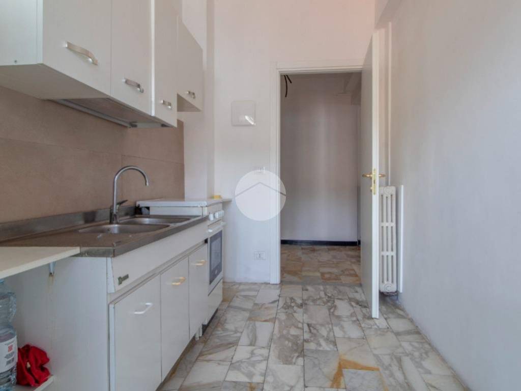 appartamento in vendita ad Imperia in zona Porto Maurizio