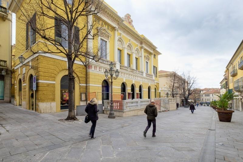 appartamento in vendita ad Imperia in zona Porto Maurizio