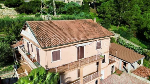 appartamento in vendita ad Imperia in zona Oneglia