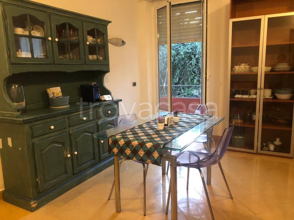 appartamento in vendita ad Imperia in zona Porto Maurizio