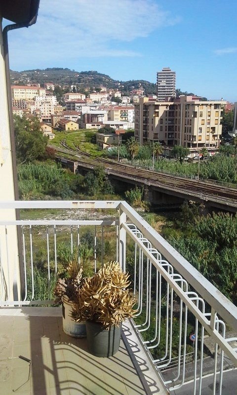appartamento in vendita ad Imperia in zona Porto Maurizio