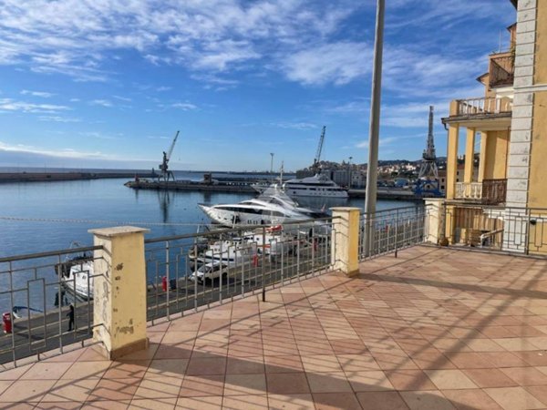 appartamento in vendita ad Imperia in zona Oneglia