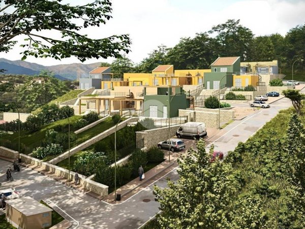 casa indipendente in vendita ad Imperia
