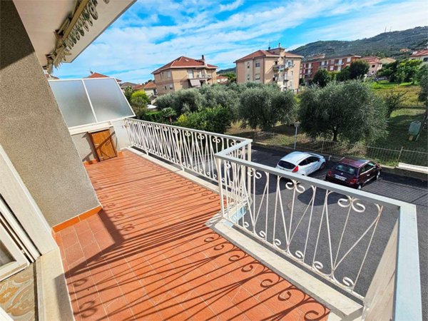 appartamento in vendita ad Imperia in zona Oneglia