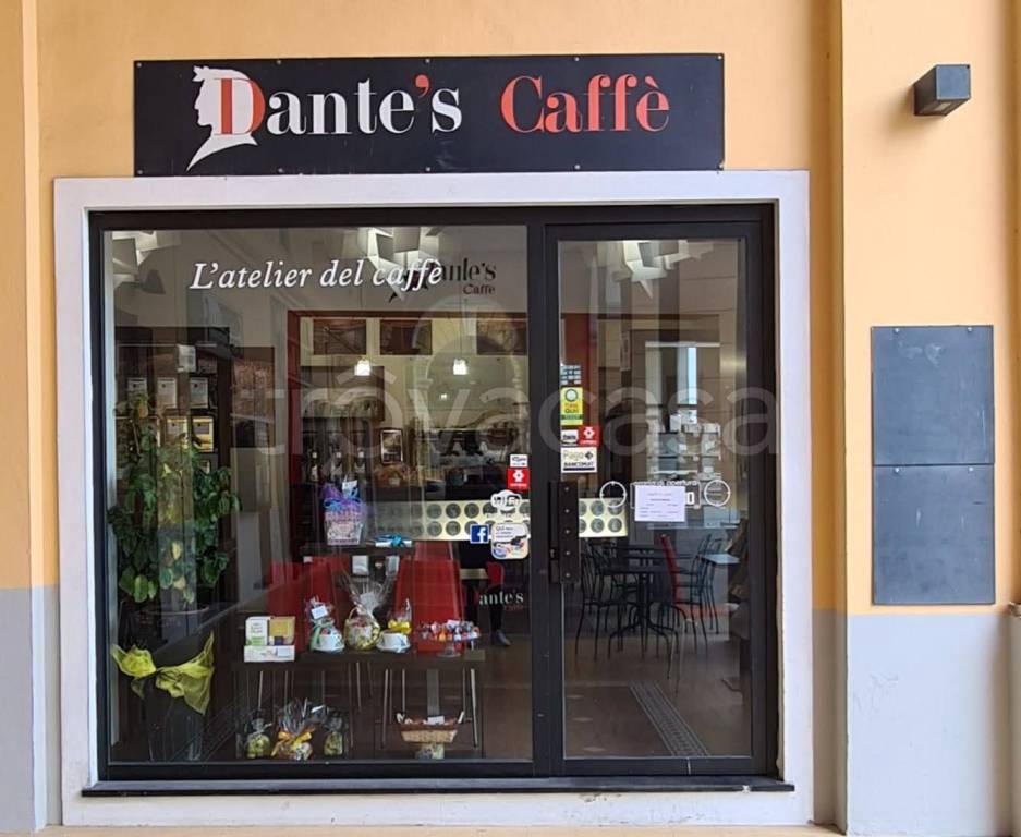 negozio in vendita ad Imperia in zona Oneglia