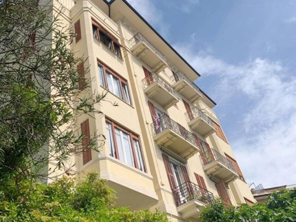appartamento in vendita ad Imperia in zona Oneglia
