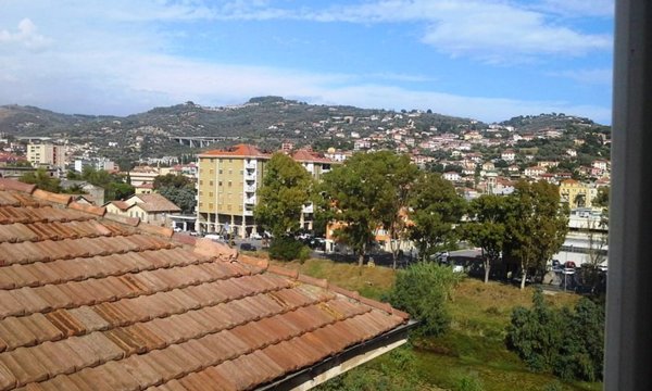 appartamento in vendita ad Imperia