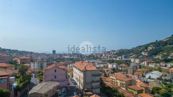 appartamento in vendita ad Imperia