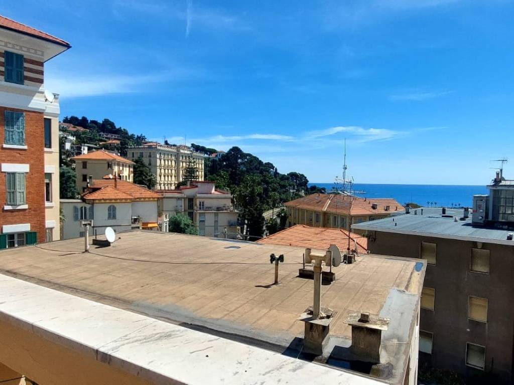 appartamento in vendita ad Imperia in zona Oneglia