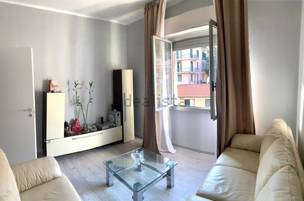 appartamento in vendita ad Imperia in zona Oneglia