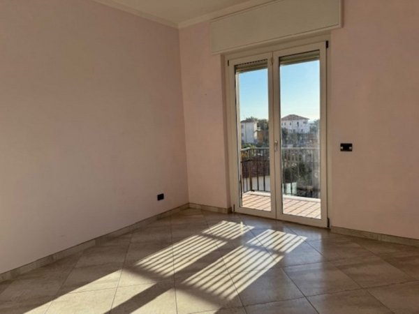 appartamento in vendita ad Imperia in zona Oneglia