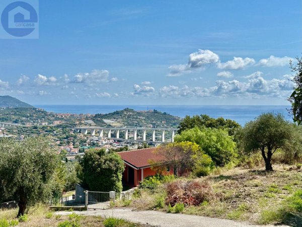casa indipendente in vendita ad Imperia in zona Torrazza / Clavi