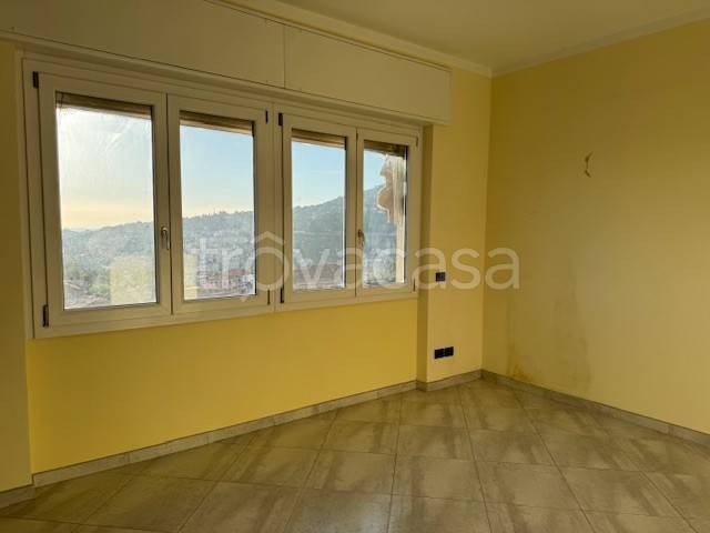 appartamento in vendita ad Imperia in zona Oneglia