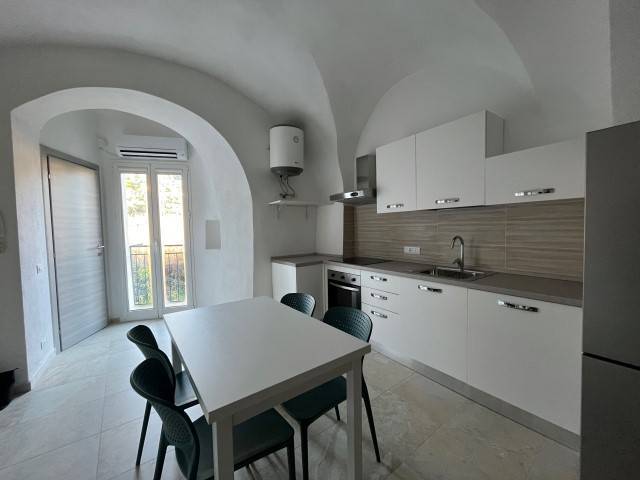 appartamento in vendita ad Imperia