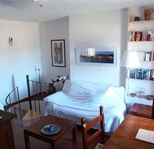 casa indipendente in vendita ad Imperia in zona Poggi