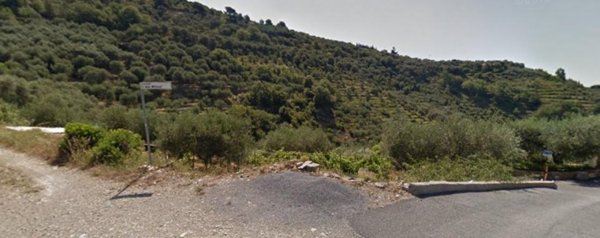 casa indipendente in vendita ad Imperia
