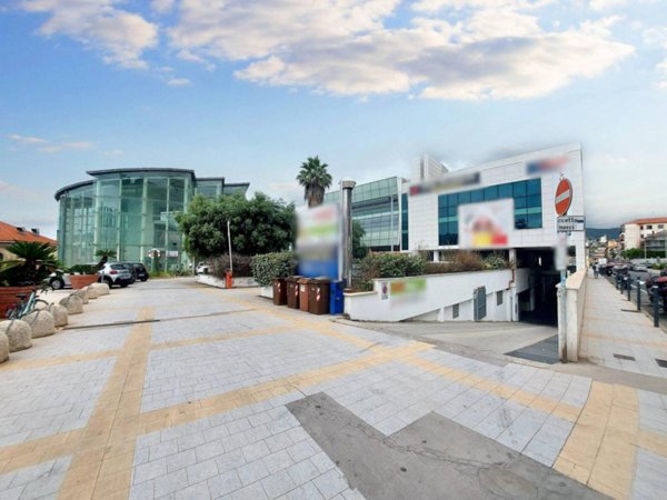 ufficio in vendita ad Imperia