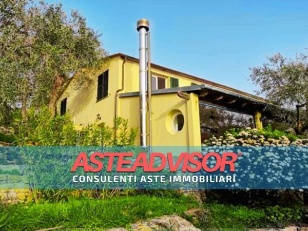 casa indipendente in vendita ad Imperia