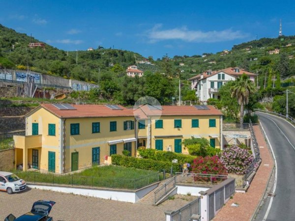 appartamento in vendita ad Imperia in zona Oneglia
