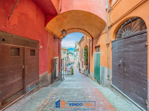 appartamento in vendita ad Imperia in zona Porto Maurizio