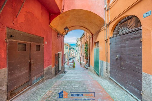 appartamento in vendita ad Imperia in zona Porto Maurizio