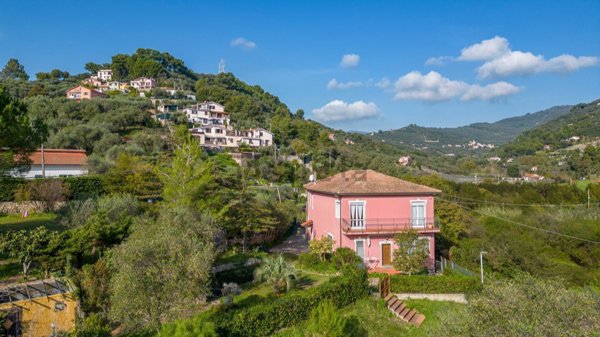 appartamento in vendita ad Imperia