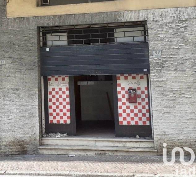locale commerciale in vendita ad Imperia in zona Porto Maurizio