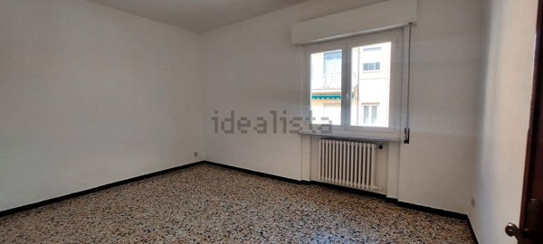appartamento in vendita ad Imperia in zona Porto Maurizio