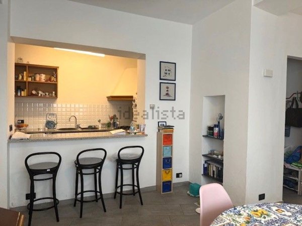 casa indipendente in vendita ad Imperia