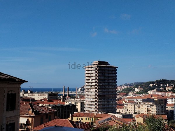 appartamento in vendita ad Imperia in zona Oneglia
