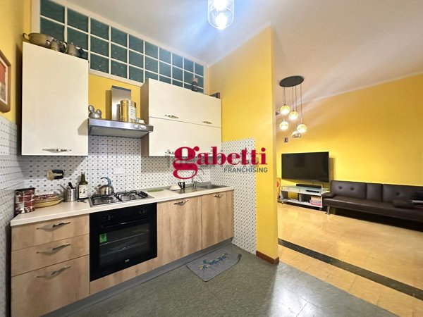appartamento in vendita ad Imperia in zona Porto Maurizio