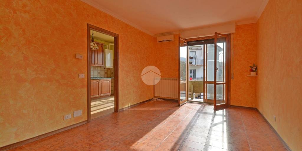 appartamento in vendita ad Imperia
