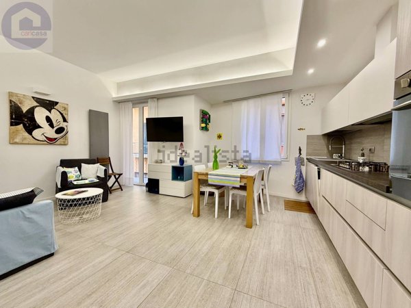 appartamento in vendita ad Imperia in zona Porto Maurizio