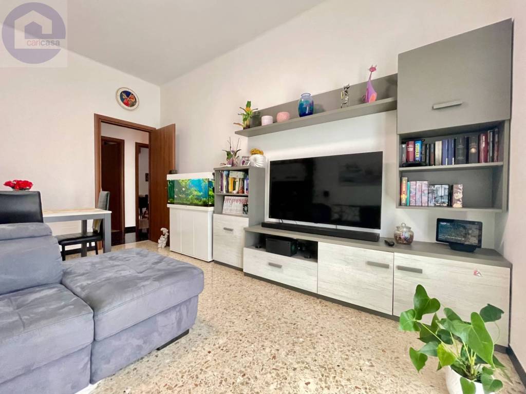 appartamento in vendita ad Imperia in zona Porto Maurizio