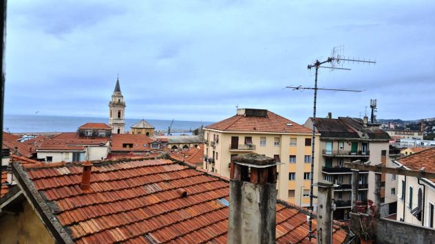 monolocale in vendita ad Imperia in zona Oneglia