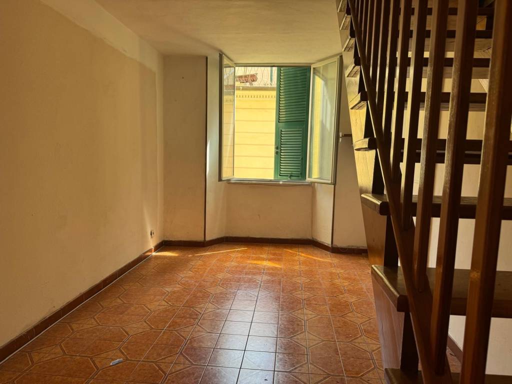 appartamento in vendita ad Imperia in zona Oneglia