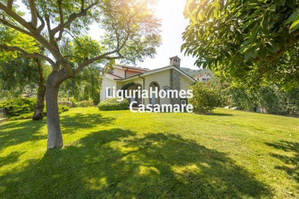 casa indipendente in vendita ad Imperia in zona Torrazza / Clavi
