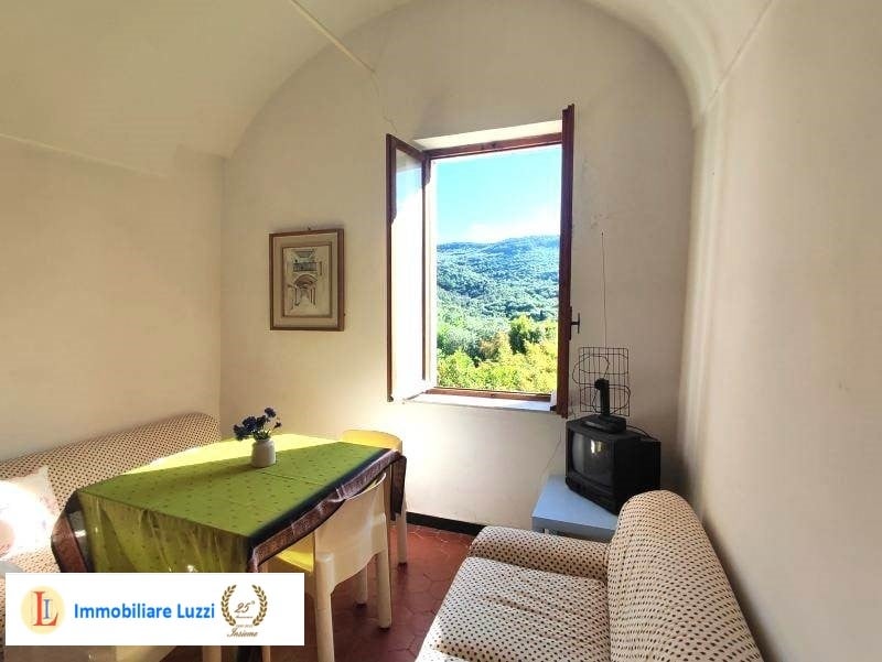 appartamento in vendita ad Imperia in zona Oneglia