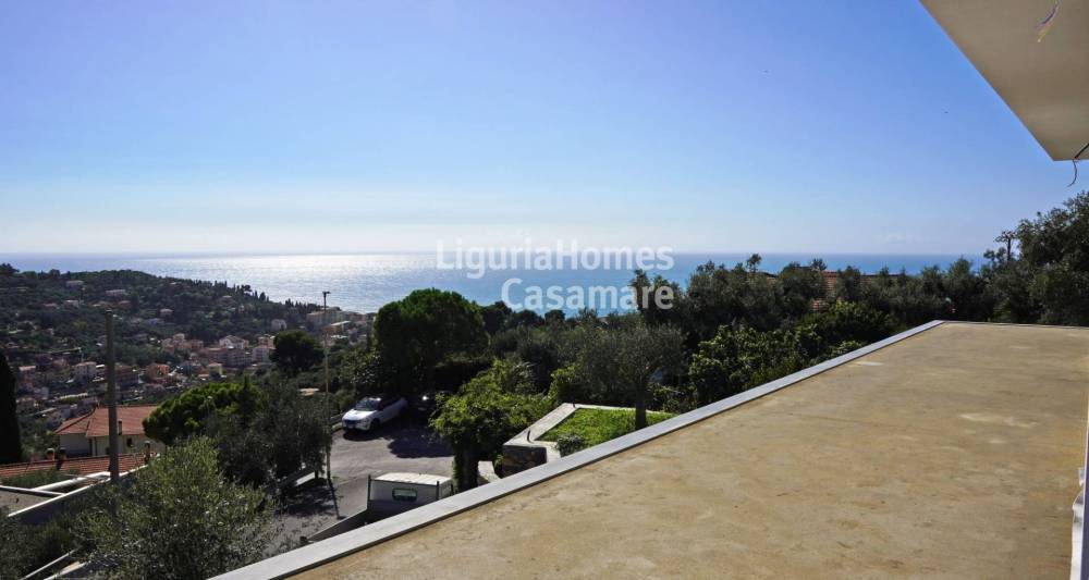 casa indipendente in vendita ad Imperia