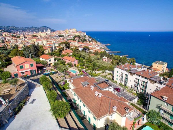 appartamento in vendita ad Imperia