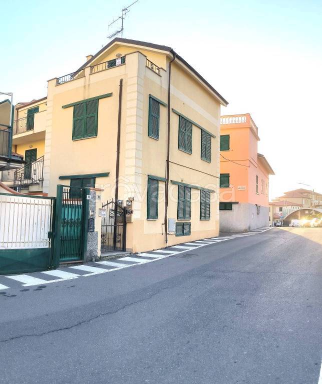 appartamento in vendita ad Imperia in zona Oneglia