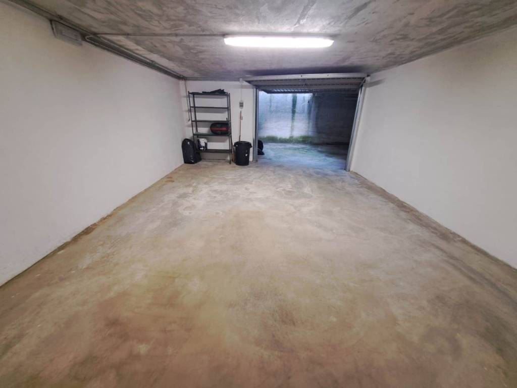 appartamento in vendita ad Imperia in zona Porto Maurizio