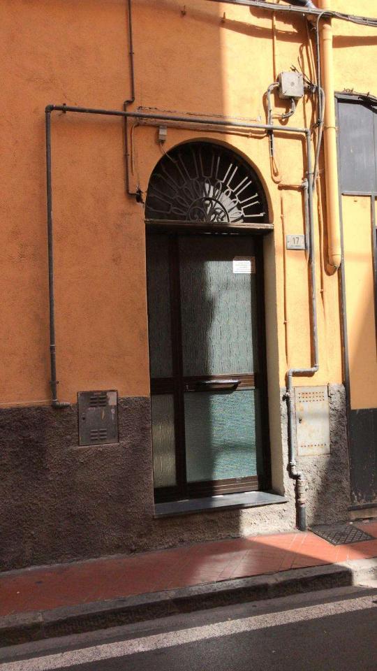 appartamento in vendita ad Imperia in zona Oneglia