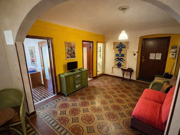 appartamento in vendita ad Imperia in zona Oneglia